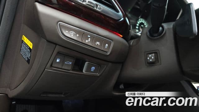 Genesis EQ900 Prestige, 2018 14