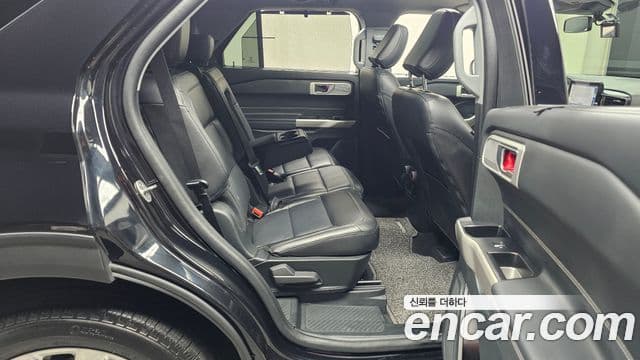 Ford Explorer 6세대 2.3 Limited 4WD, 2023 12