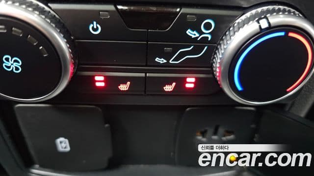 Ford Explorer 6세대 2.3 Limited 4WD, 2023 18