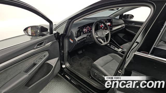 Volkswagen Гольф 8세대 Prestige, 2026 11