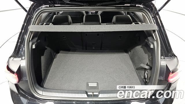 Volkswagen Гольф 8세대 Prestige, 2026 20
