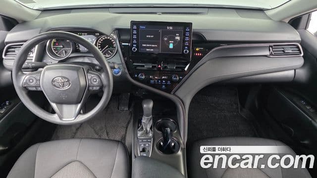 Toyota 캠리 (XV70) 2.5 LE гибрид, 2024 7