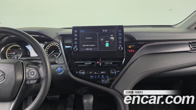 Toyota 캠리 (XV70) 2.5 LE гибрид, 2024 14