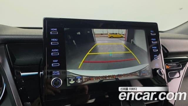 Toyota 캠리 (XV70) 2.5 LE гибрид, 2024 16