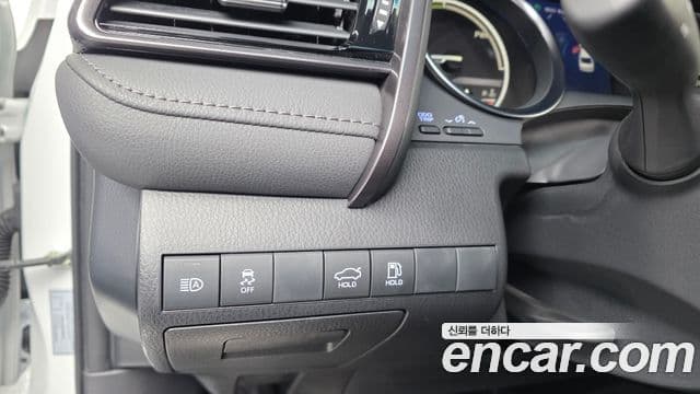 Toyota 캠리 (XV70) 2.5 LE гибрид, 2024 18