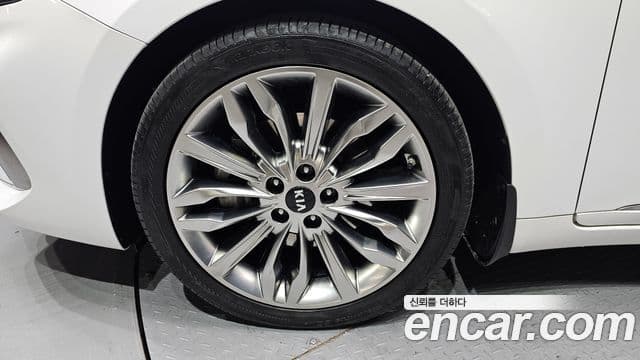 Kia K7 Premier Noblesse, 2020 все фото