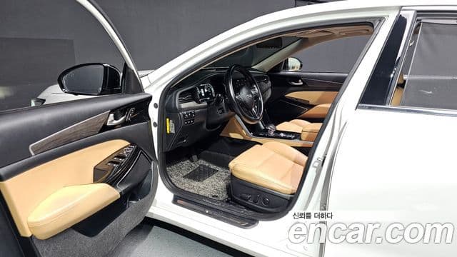 Kia K7 Premier Noblesse, 2020 10