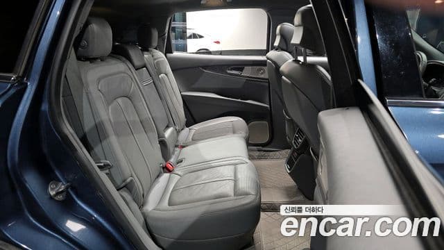 Lincoln Nautilus 1세대 2.7 Reserve AWD, 2019 12