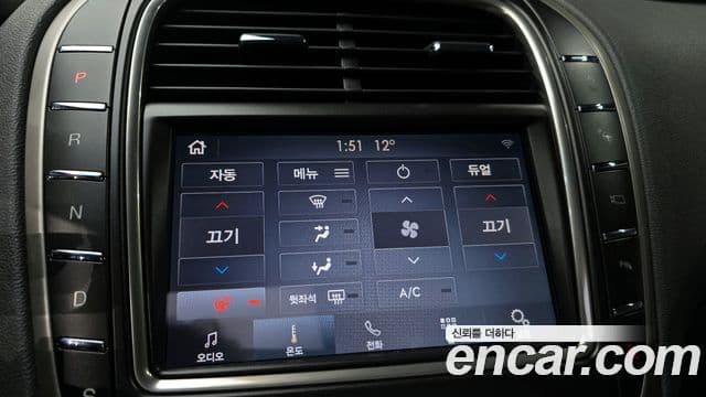 Lincoln Nautilus 1세대 2.7 Reserve AWD, 2019 16