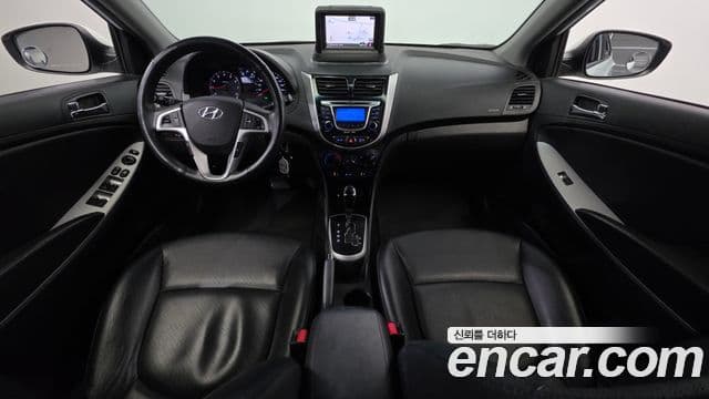Hyundai Accent(новый кузов / новое поколение) Premier, 2012 7