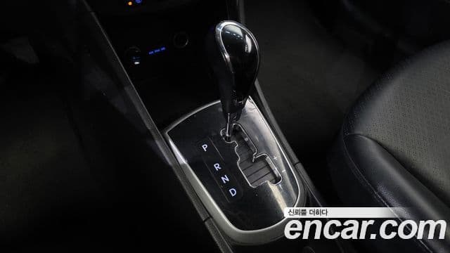 Hyundai Accent(новый кузов / новое поколение) Premier, 2012 9