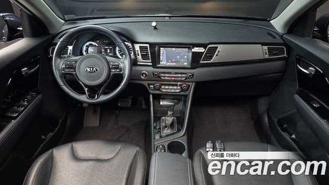 Kia Niro Prestige, 2018 7