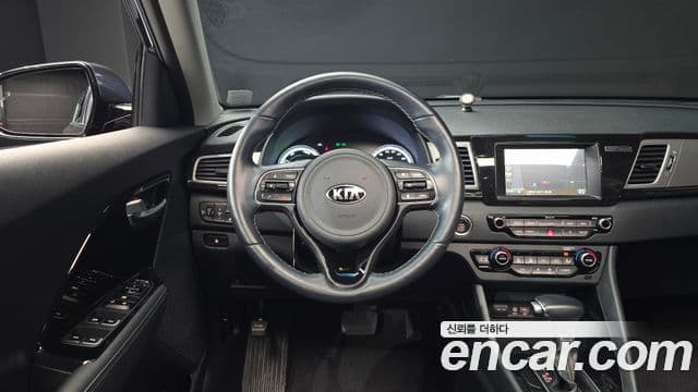 Kia Niro Prestige, 2018 13