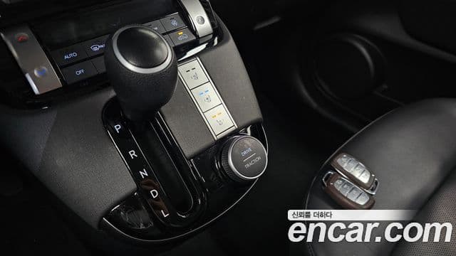 Hyundai Casper турбо D Essential, 2023 9