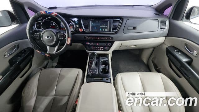 Kia All New Carnival Noblesse, 2016 7
