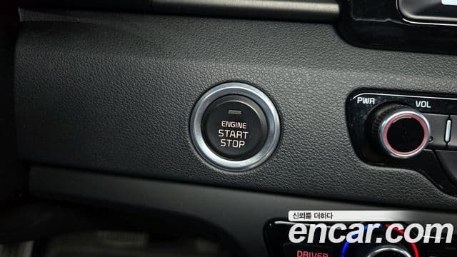 Kia Niro Luxury, 2018 19