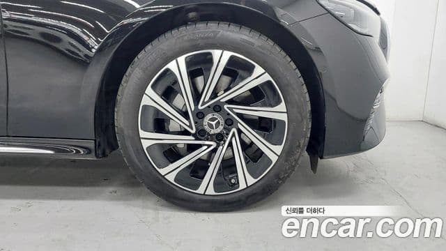 Mercedes-Benz E-класс W214 Exclusive, 2025 все фото