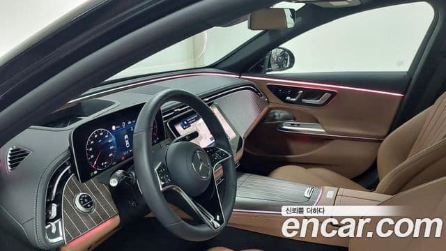 Mercedes-Benz E-класс W214 Exclusive, 2025 13