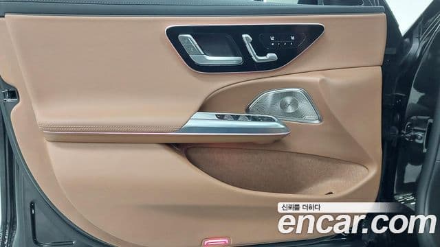 Mercedes-Benz E-класс W214 Exclusive, 2025 15