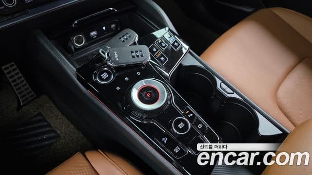 Kia Sportage 5세대 гибрид Signature 2WD, 2023 9