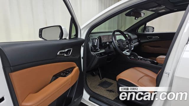Kia Sportage 5세대 гибрид Signature 2WD, 2023 10