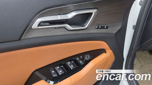 Kia Sportage 5세대 гибрид Signature 2WD, 2023 17