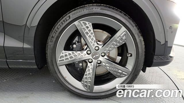 Genesis GV70, 2023 все фото