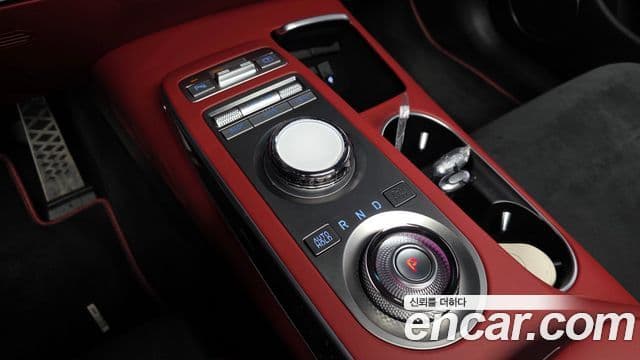 Genesis GV70, 2023 9