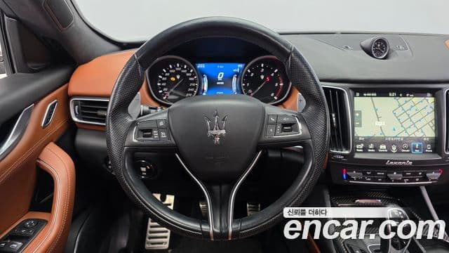 Maserati Levante 3.0 дизель AWD GranSport, 2018 13