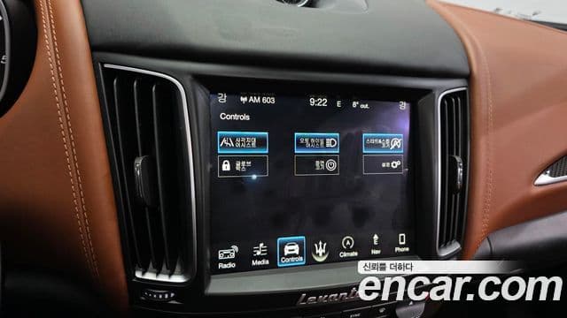 Maserati Levante 3.0 дизель AWD GranSport, 2018 16