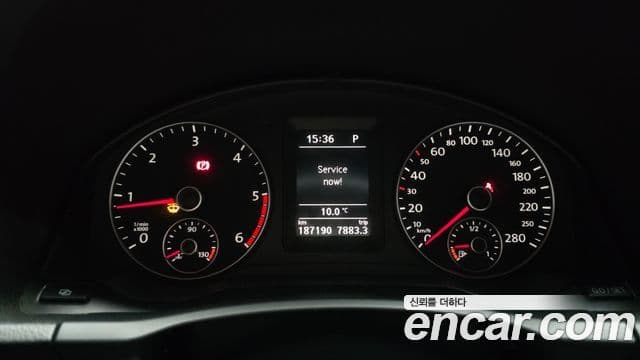 Volkswagen 시로코 2.0 TDI R-Line, 2012 8