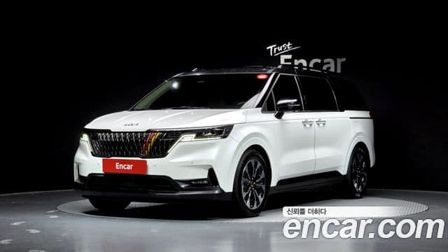 Kia Carnival 4세대 Signature, 2021 1