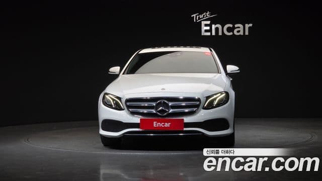 Mercedes-Benz E-класс W213 Avantgarde, 2017 3