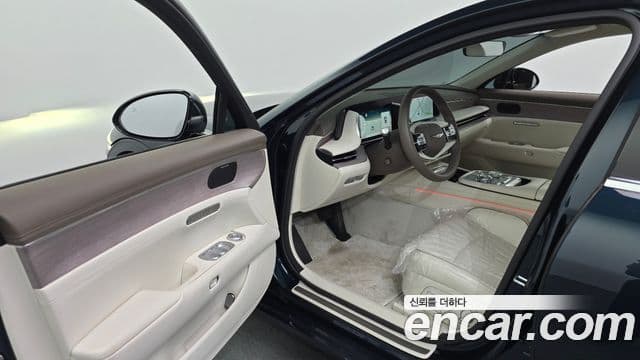 Genesis G90 (RS4) бензин 3.5 турбо AWD, 2023 10