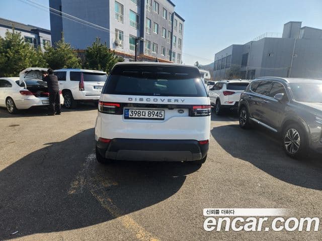 Land Rover Discovery 5 2.0 SD4 SE, 2019 7