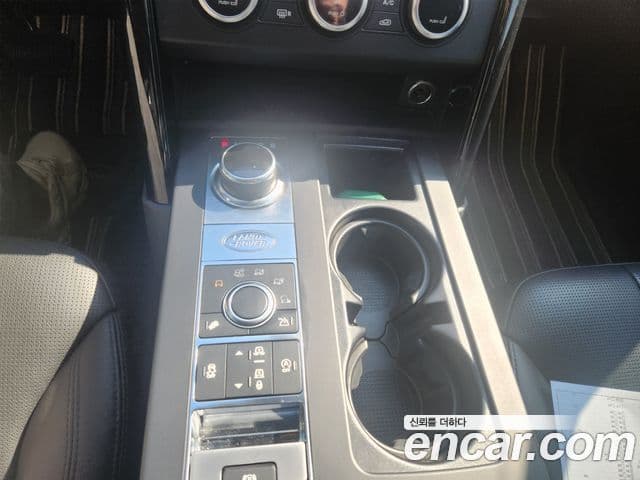 Land Rover Discovery 5 2.0 SD4 SE, 2019 17