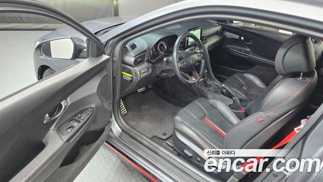 Hyundai Veloster (JS) Core, 2019 10