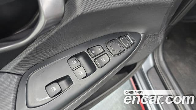 Hyundai Veloster (JS) Core, 2019 14