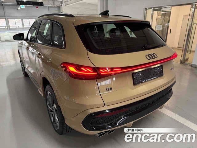 Audi Q5 (80A) 40 TDI Quattro S Line чёрный Edition, 2025 2