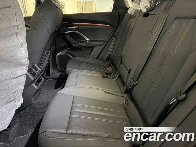 Audi Q5 (80A) 40 TDI Quattro S Line чёрный Edition, 2025 7