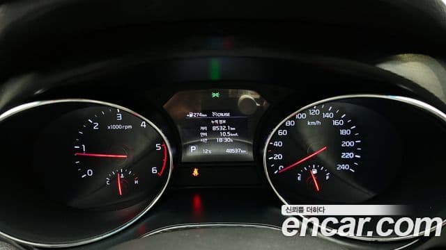 Kia The / новый New Carnival Luxury, 2020 8