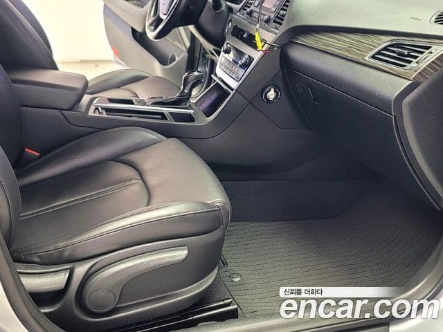 Hyundai LF Sonata 2.0 Smart, 2015 7