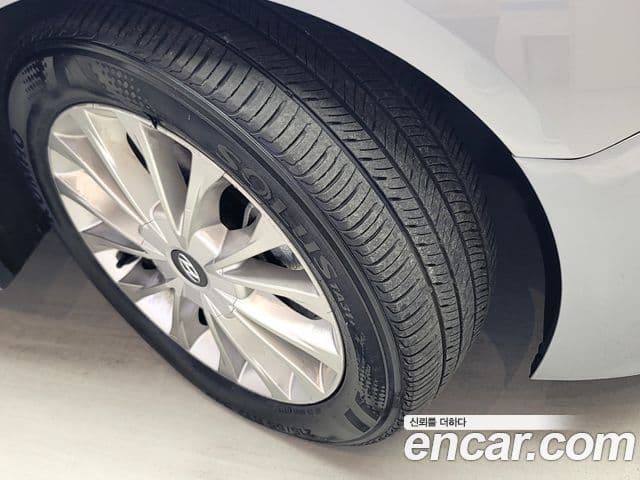 Hyundai LF Sonata 2.0 Smart, 2015 18