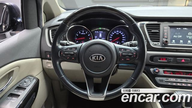 Kia The / новый New Carnival VIP, 2020 13