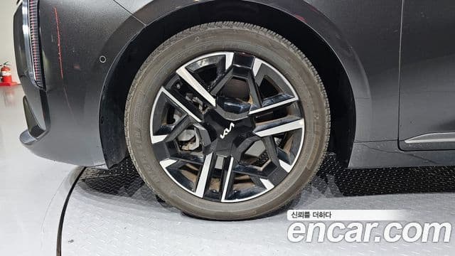 Kia The / новый New K8 Noblesse, 2025 все фото