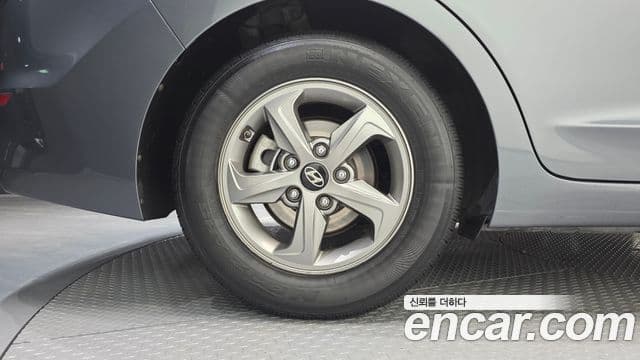 Hyundai Avante AD 1.6 LPI Style(арендный автомобиль), 2017 все фото