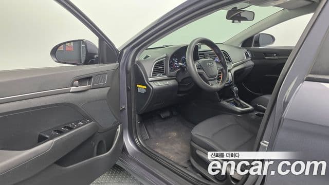 Hyundai Avante AD 1.6 LPI Style(арендный автомобиль), 2017 10