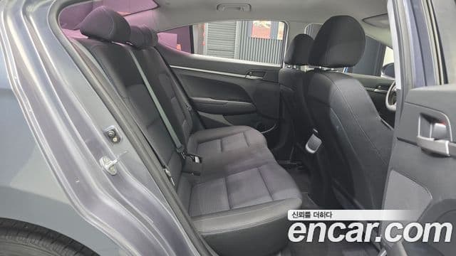 Hyundai Avante AD 1.6 LPI Style(арендный автомобиль), 2017 12