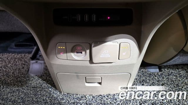 Kia All New Carnival Prestige, 2015 18