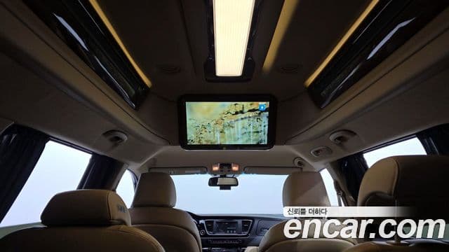 Kia All New Carnival Prestige, 2015 19